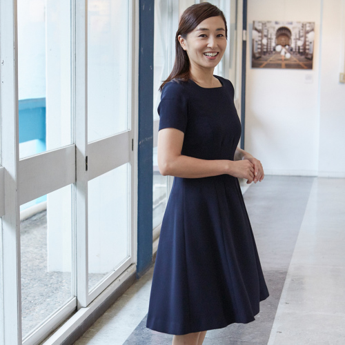 接触冷感 速乾 学校訪問・説明会 濃紺 フィット＆ミドル丈フレア