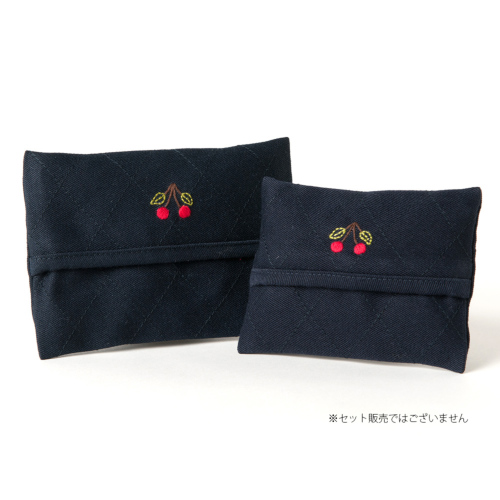 お受験 ティッシュケース 手刺繍 さくらんぼ ポケットティッシュケース